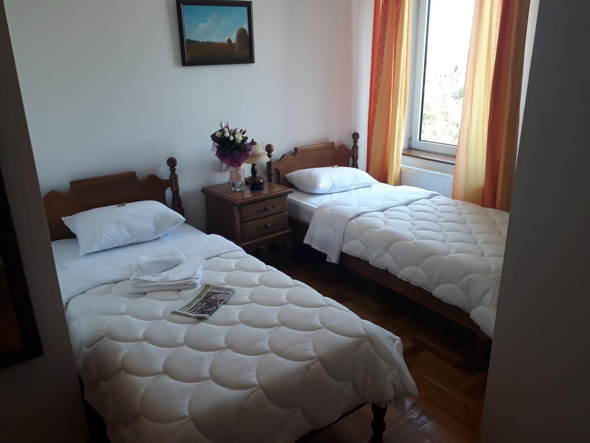 Hotel Cetojevic Banja Luka Luaran gambar